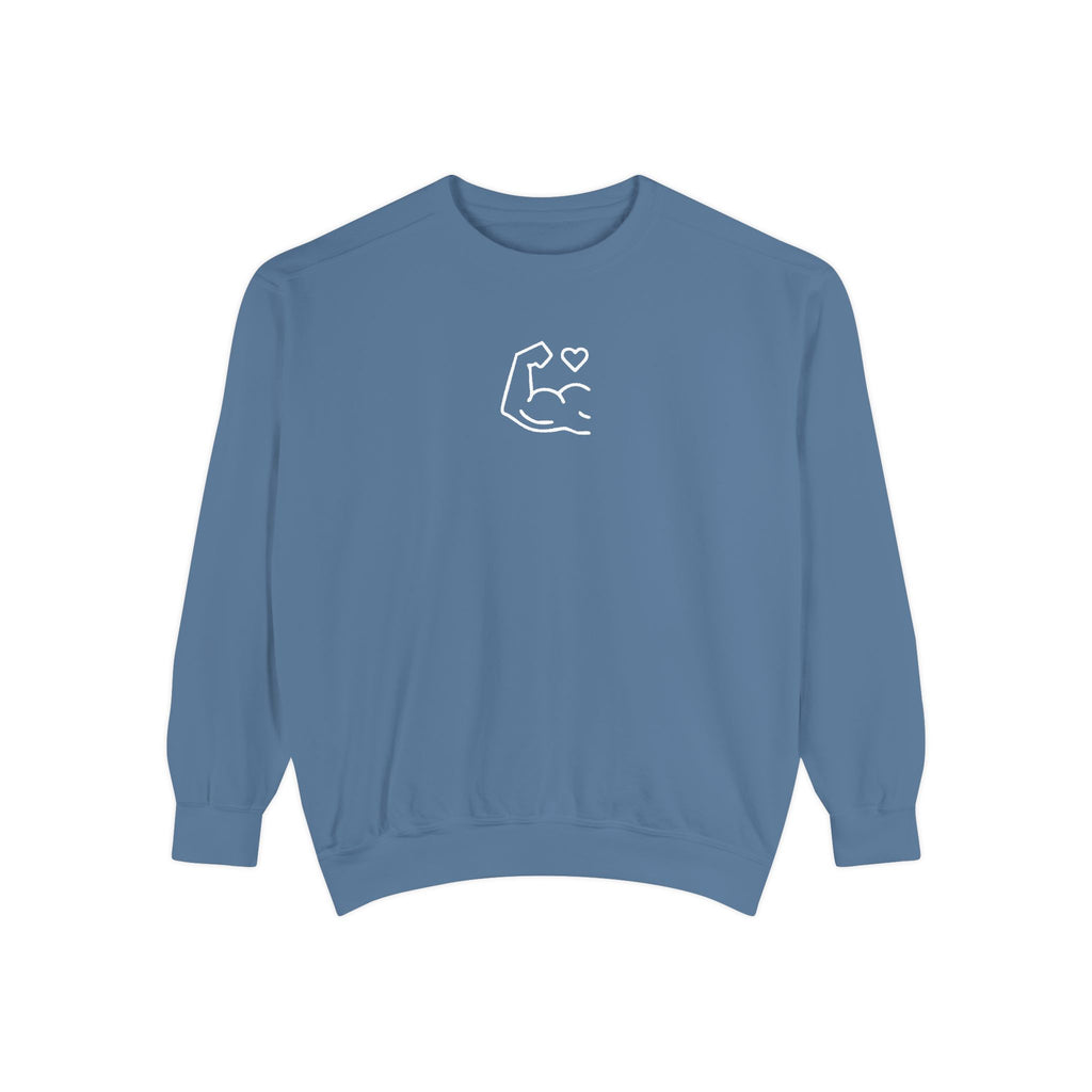 Flex & Love Sweatshirt – Minimal Gym Heart Edition